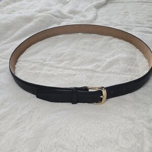 Classic Black Leather Belt with Gold Buckle Mens 36 Like New